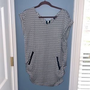 Black and white Tunic